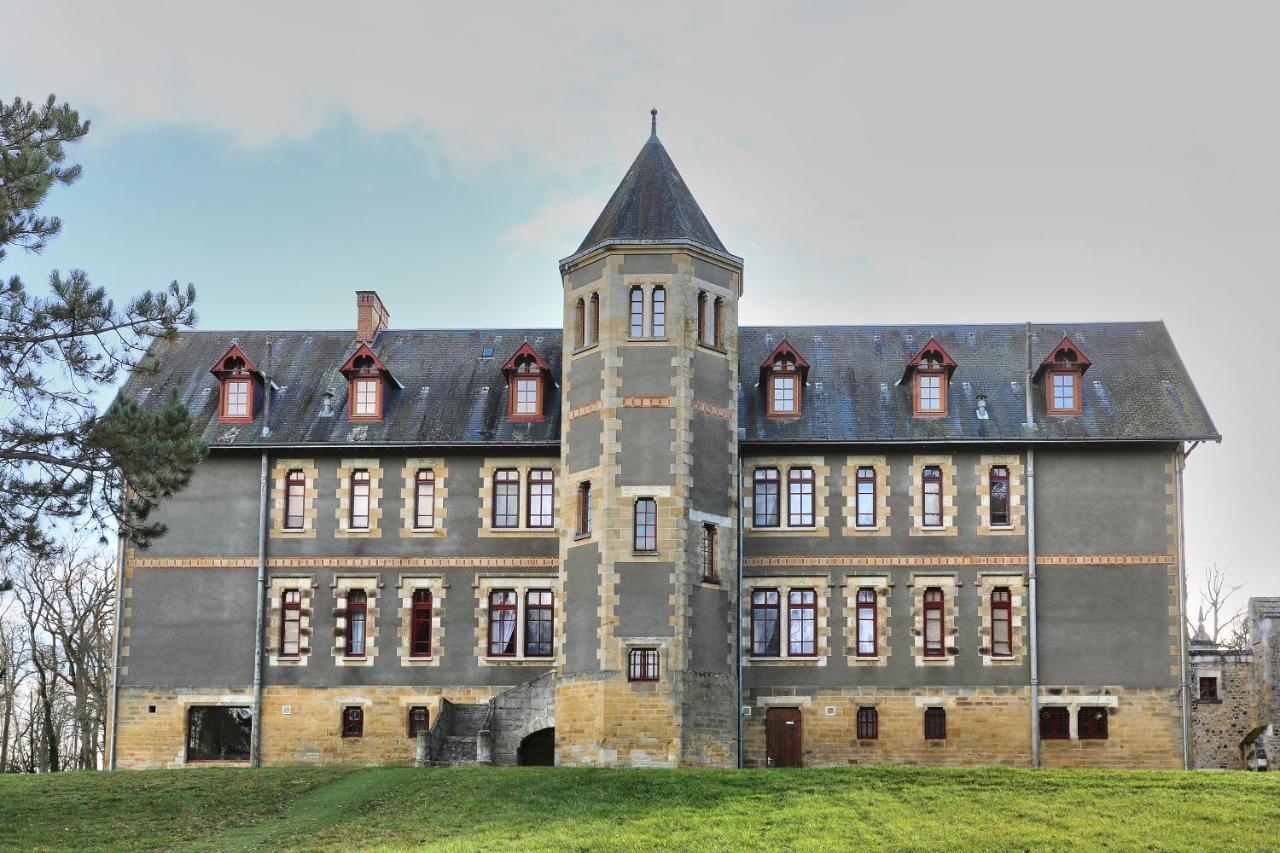 Chateau De Beguin Lurcy-Lévis Buitenkant foto
