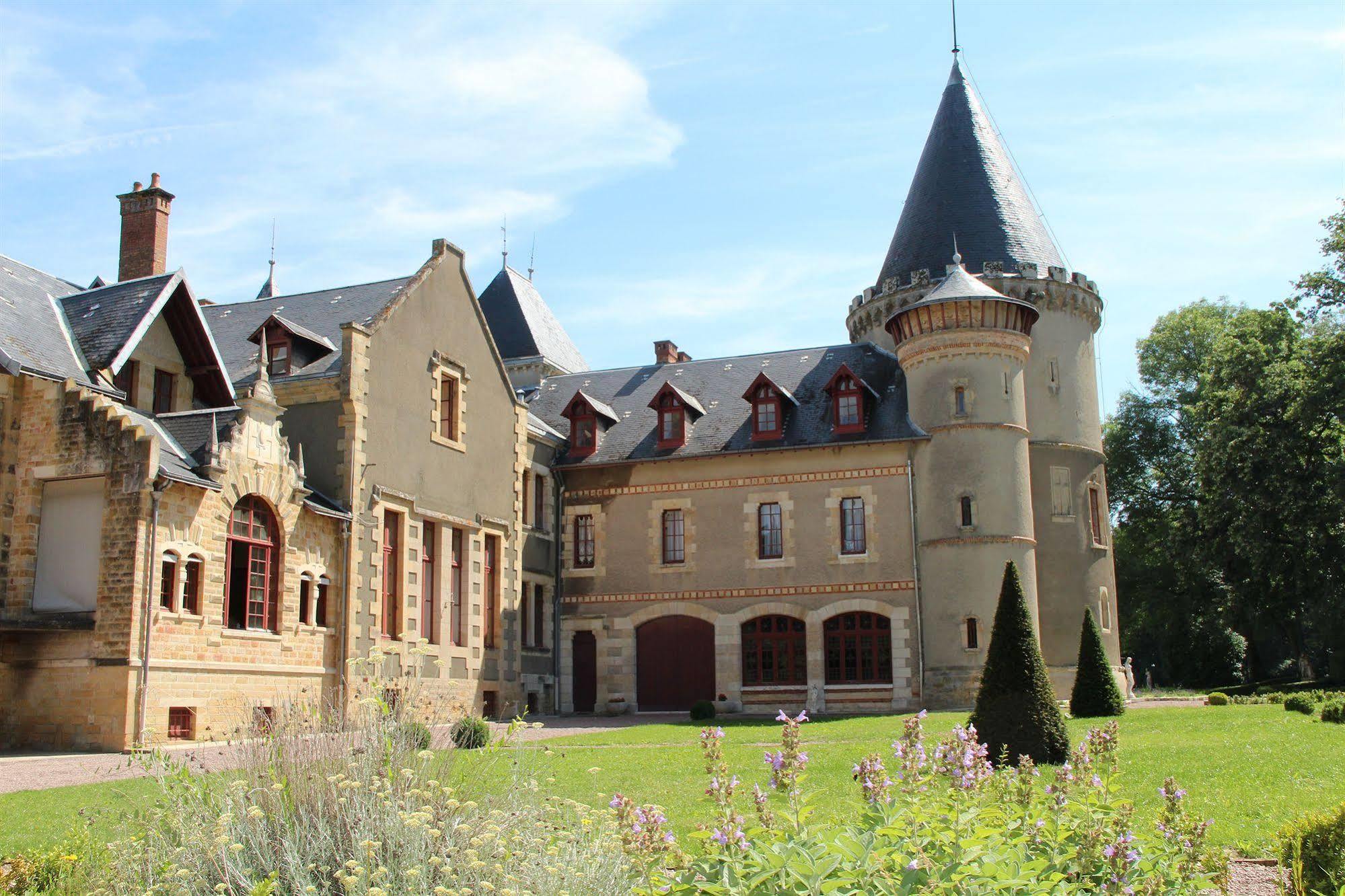 Chateau De Beguin Lurcy-Lévis Buitenkant foto