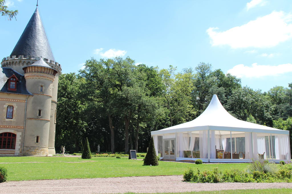 Chateau De Beguin Lurcy-Lévis Buitenkant foto